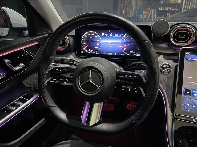 M-BENZ賓士 C200  第7張相片