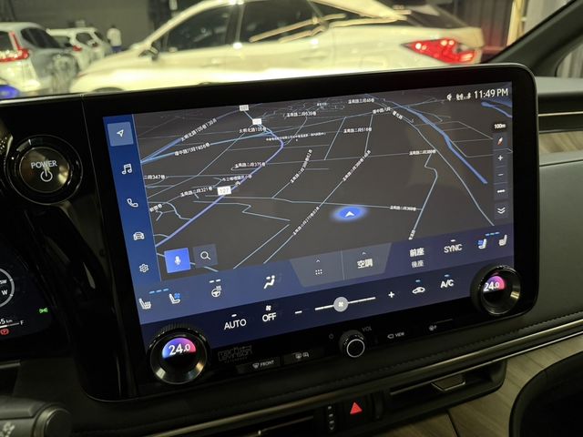 LEXUS凌志 LM350H  第6張相片