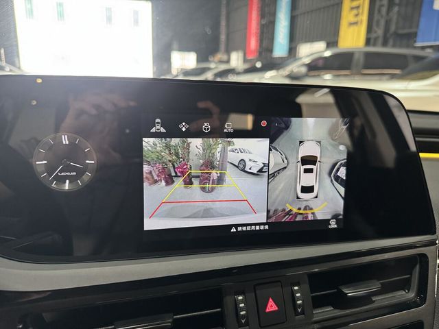 LEXUS凌志 ES300H  第2張相片