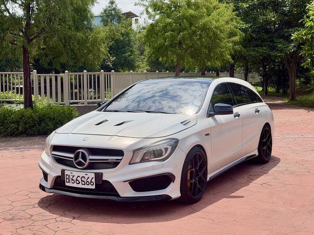 M-BENZ賓士 CLA45 AMG SHOOTING BRAKE  第1張相片