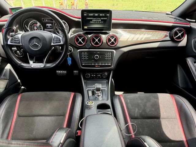 M-BENZ賓士 CLA45 AMG SHOOTING BRAKE  第4張相片