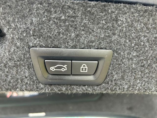 M5/小改款/2階/原鈑件/LED主動轉向頭燈/盲點/抬顯/車道偏移/HK音響/電尾門/KEYLESS GO/電吸門  第20張相片