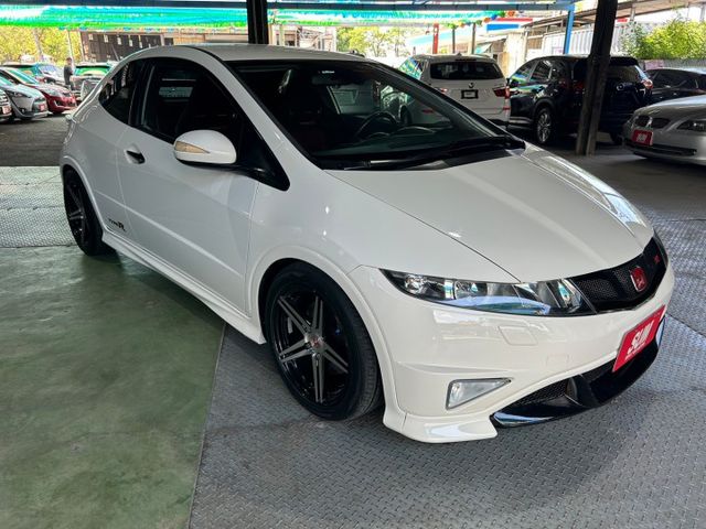 CIVIC  第1張相片
