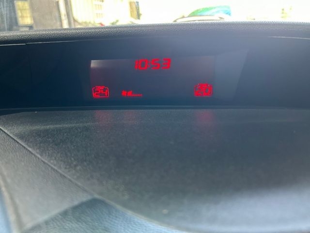 CIVIC  第10張相片