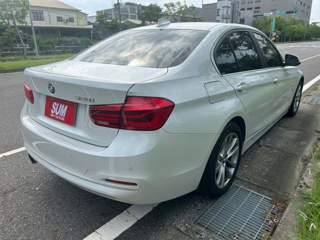 總代理小改款/一手車/LED感應式頭燈/摸門解鎖/雙前記憶電動椅/倒車顯影/換檔撥片/藍芽音樂  第8張相片