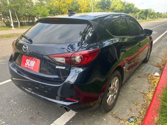 小改款/原鈑件/6安/衛星導航/倒車顯影/藍芽音樂/定速/恆溫/ISOFIX  第5張相片