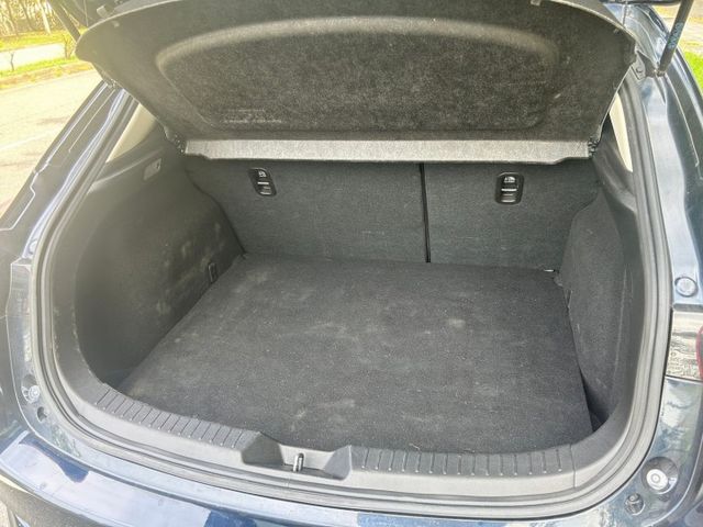 小改款/原鈑件/6安/衛星導航/倒車顯影/藍芽音樂/定速/恆溫/ISOFIX  第16張相片