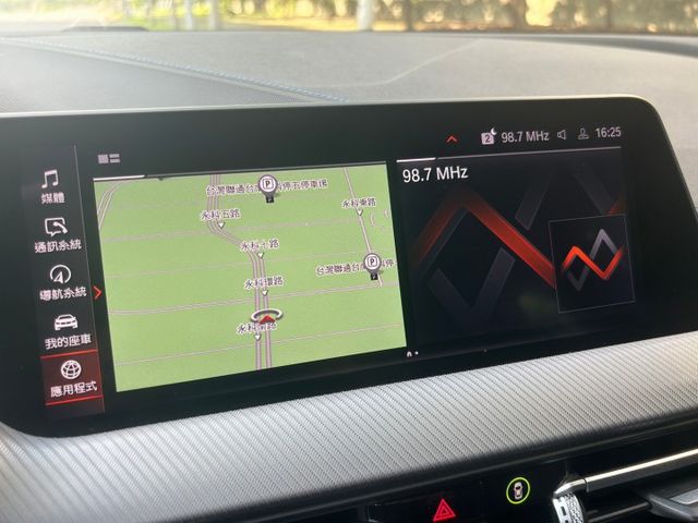 一手車/原鈑件/限量GC M版/虛擬數位儀錶/手機卡片鑰匙/ACC跟車/盲點/CARPLAY/M-SPORT專屬套件  第12張相片