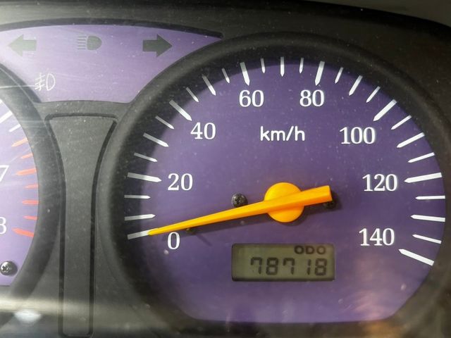 一手車/原鈑件/8人座/低里程僅跑7萬/可全額貸款  第9張相片