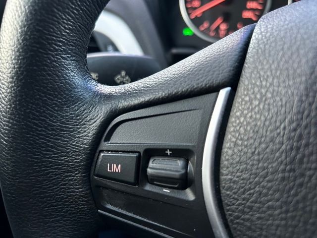 一手車/原鈑件/低里程/HID頭燈/6安/雙前電動記憶座椅/倒車顯影/內外氣氛漂亮/可全額貸款  第13張相片