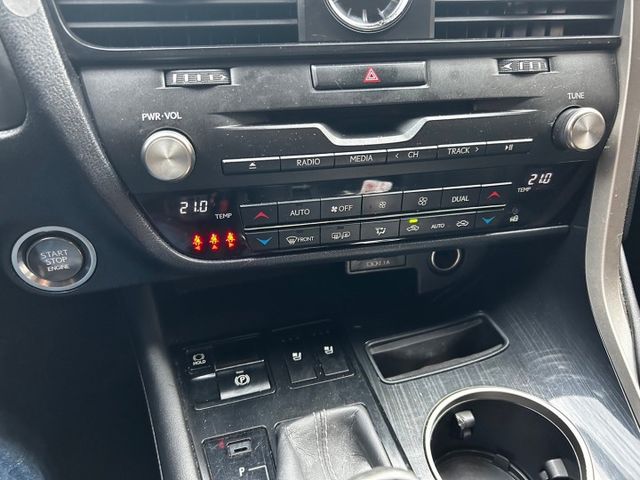一手車頂級版/原鈑件/ACC跟車/AEB主動煞停/盲點/車偏/車道維持/LED頭燈/免鑰匙/天窗/抬顯  第14張相片