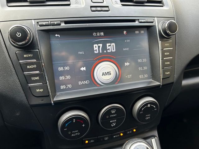 一手車/5+2家庭首選用車/定速/滑門/後座出風口/低里程/輪胎剛換新/可全額貸款  第10張相片