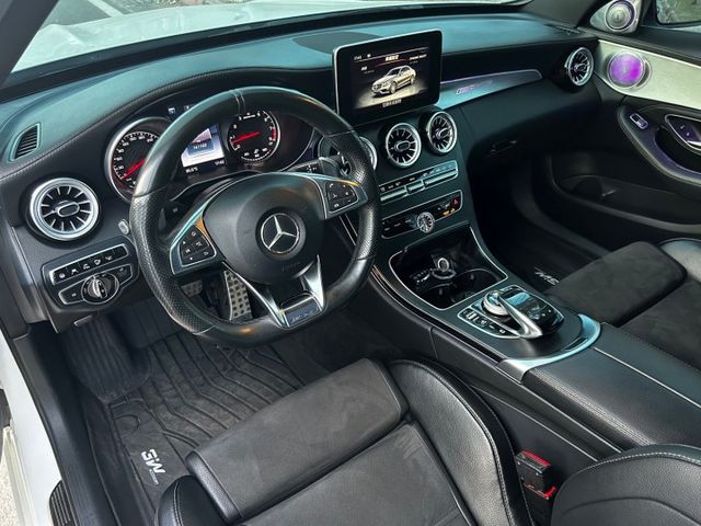 總代理AMG C63/原鈑件/LED智慧型頭燈/摸門解鎖/盲點/360環景/自動停車/柏林之音/全景天窗/電尾門  第17張相片