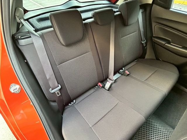 22/23 SPORT 原廠手排/原鈑件/原廠保固/ACC跟車/AEB緊急煞車/車道偏移/盲點/免鑰匙/LED頭燈  第20張相片