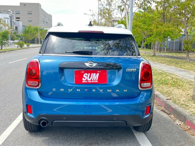 一手車原鈑件/低里程/6安/觸控式螢幕主機/倒車顯影/電尾門/藍芽音樂  第6張相片