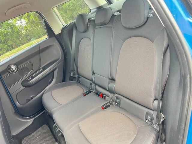 一手車原鈑件/低里程/6安/觸控式螢幕主機/倒車顯影/電尾門/藍芽音樂  第19張相片