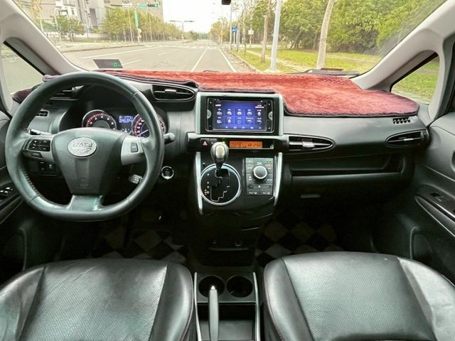一手車/尊爵版/HID頭燈/免鑰匙/電動椅/定速/循跡防滑/可全額貸款  第9張相片