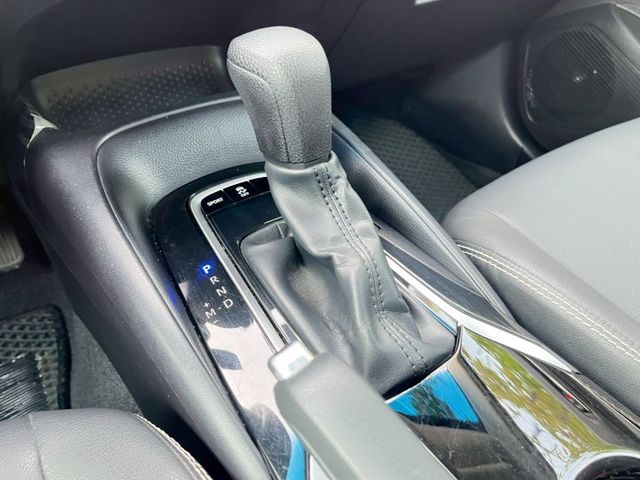 原鈑件/低里程僅跑4萬/AEB緊急煞車/ACC跟車/感應式大燈/倒車顯影/藍芽音樂  第13張相片