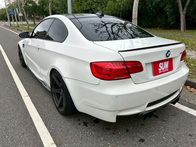 M3 COUPE/CARBON車頂/摸門解鎖/閥門/可貸款  第7張相片