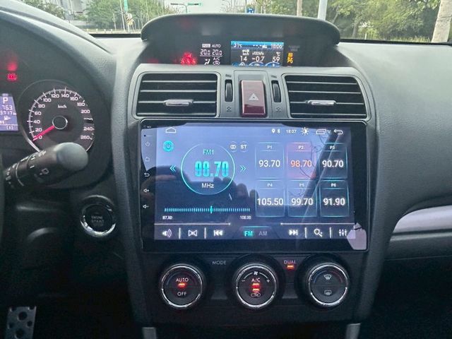 一手車/頂級XT-P/原鈑件/免鑰匙/天窗/電尾門/電動椅/4WD/HID頭燈/升級安卓機/定速/換檔撥片  第11張相片