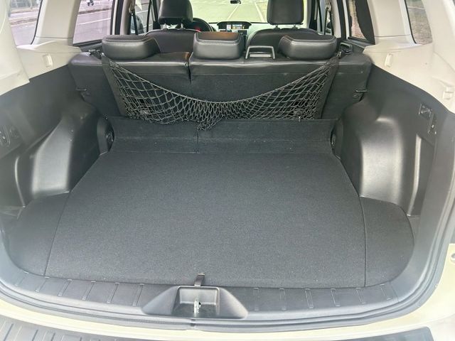 一手車/頂級XT-P/原鈑件/免鑰匙/天窗/電尾門/電動椅/4WD/HID頭燈/升級安卓機/定速/換檔撥片  第20張相片