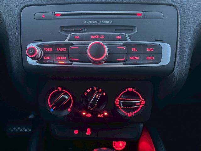 小改款1.0渦輪/6安/倒車顯影/內外氣氛漂亮/稅金最低的安全性小車/可全額貸款  第5張相片