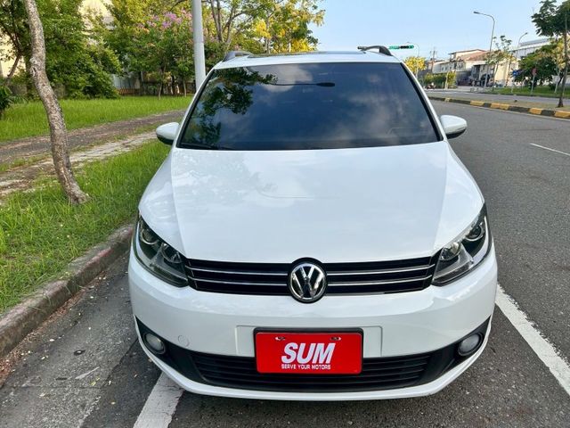 一手車/原鈑件/低里程/全景天窗/大螢幕安卓機/6安/倒車顯影/內外氣氛漂亮  第2張相片