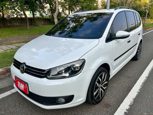 一手車/原鈑件/低里程/全景天窗/大螢幕安卓機/6安/倒車顯影/內外氣氛漂亮  第3張相片