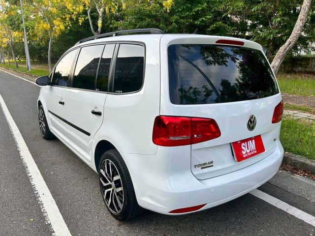 一手車/原鈑件/低里程/全景天窗/大螢幕安卓機/6安/倒車顯影/內外氣氛漂亮  第7張相片
