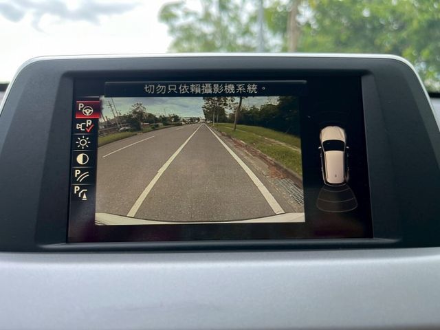 一手車/原鈑件/6安/摸門解鎖/自動停車/LED頭燈/雙前座電動椅/電尾門/行李架/內外氣氛漂亮  第13張相片