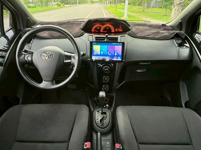 省油省稅首選小車/內外氣氛漂亮/HID頭燈/雙安/低里程/大螢幕安卓機/已認證/可貸款  第8張相片