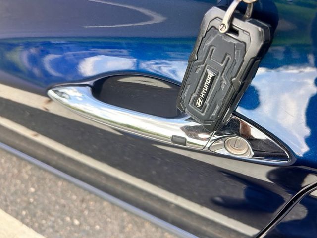 一手車原鈑件/EX旗艦版/免鑰匙/排氣管閥門/方向盤/空力套件/6安/倒車顯影/分區溫控/可貸款  第8張相片