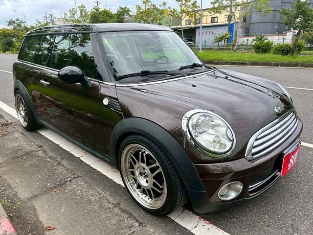 1+2不對稱車門獨特設計/經典內裝配色/原鈑件/HID感應式頭燈/6安/內外氣氛漂亮/可貸款  第1張相片