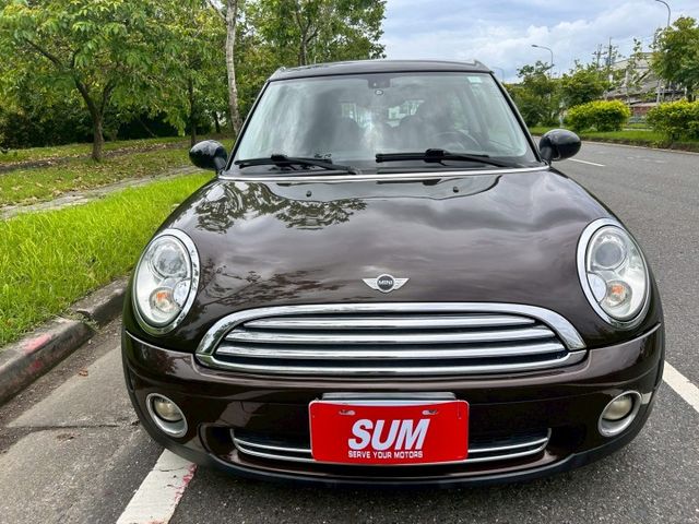 1+2不對稱車門獨特設計/經典內裝配色/原鈑件/HID感應式頭燈/6安/內外氣氛漂亮/可貸款  第2張相片