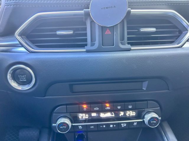 Premium版一手車/原鈑件/低里程原廠保固/原廠保養/ACC跟車/BOSE音響/360環景/免鑰匙/LED頭燈  第14張相片