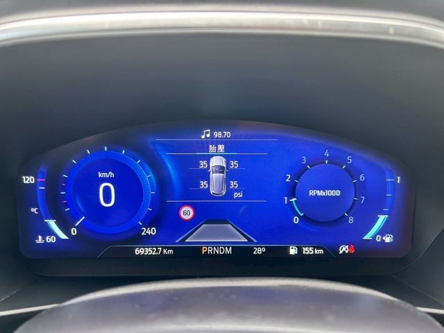 任性版/一手車/原鈑件B&O音響/ACC跟車/盲點/免鑰匙/LED頭燈/電動椅/分區溫控/CARPLAY/倒影  第12張相片