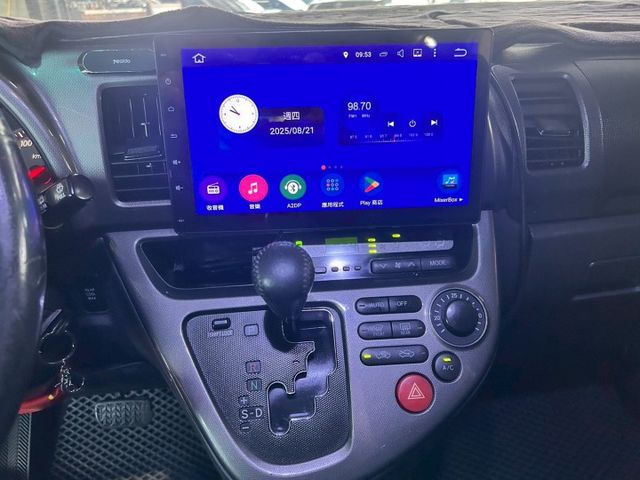 稀有Z版6人座/原廠運動版空力套件/原鈑件/升級安卓機/低里程/電動椅/可貸款  第10張相片