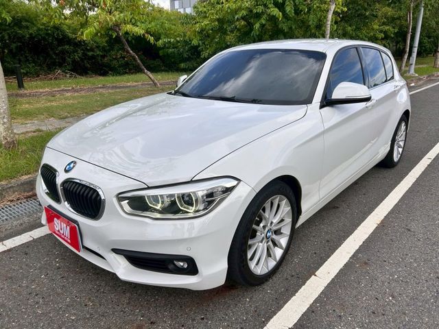 原鈑件/免鑰匙/LED頭燈/衛星導航/車道偏移/AEB緊急剎車/雙前電動椅/6安  第3張相片