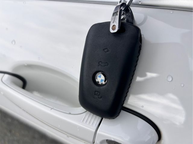 原鈑件/免鑰匙/LED頭燈/衛星導航/車道偏移/AEB緊急剎車/雙前電動椅/6安  第8張相片