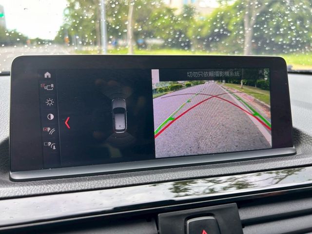 原鈑件/免鑰匙/LED頭燈/衛星導航/車道偏移/AEB緊急剎車/雙前電動椅/6安  第12張相片