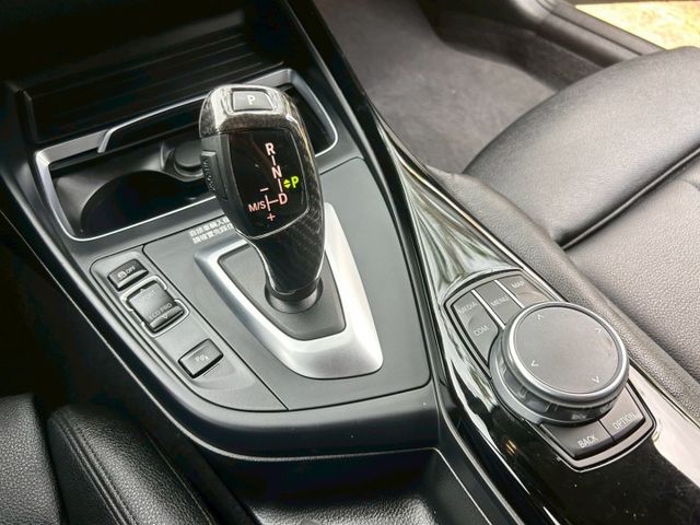 原鈑件/免鑰匙/LED頭燈/衛星導航/車道偏移/AEB緊急剎車/雙前電動椅/6安  第14張相片