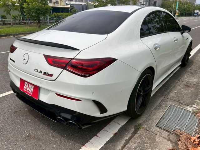 總代理AMG CLA 45 S 4MATIC/一手車原廠保養/原鈑件/雙認證/AMG可調式聲浪/夜色套件/空力套件  第7張相片