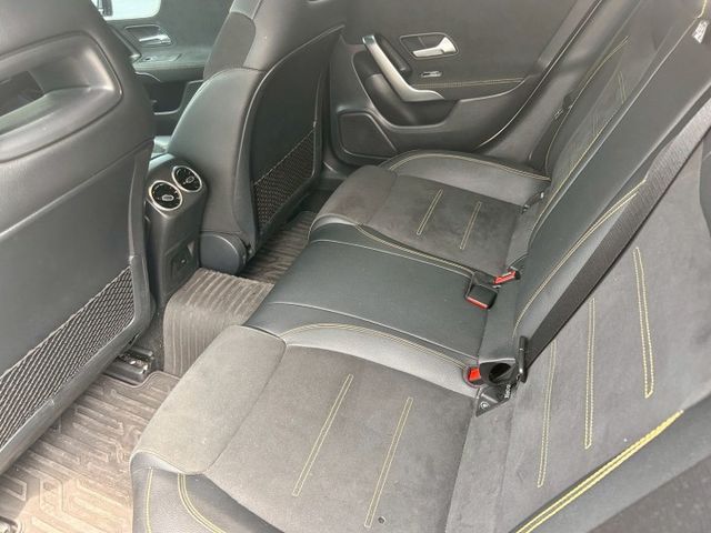 總代理AMG CLA 45 S 4MATIC/一手車原廠保養/原鈑件/雙認證/AMG可調式聲浪/夜色套件/空力套件  第17張相片