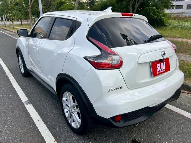 原鈑件/TURBO 4WD/里程少跑/免鑰匙/HID頭燈/雙前電熱椅/倒車顯影/定速/導航  第5張相片