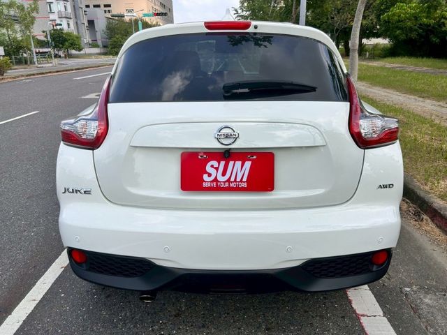 原鈑件/TURBO 4WD/里程少跑/免鑰匙/HID頭燈/雙前電熱椅/倒車顯影/定速/導航  第6張相片