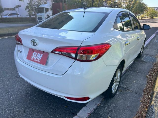 省油省稅國民小車/原鈑件/內外氣氛漂亮/雙安/循跡防滑/ISOFIX/可貸款  第7張相片