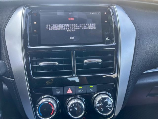 省油省稅國民小車/原鈑件/內外氣氛漂亮/雙安/循跡防滑/ISOFIX/可貸款  第12張相片