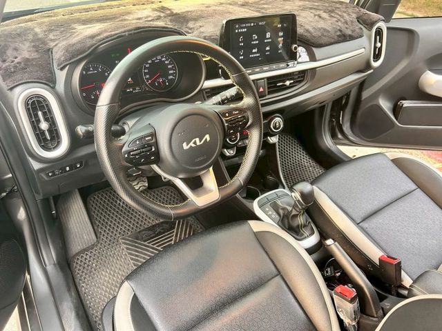 X-LINE一手車/原鈑件/免鑰匙/7安/AEB主動煞停/CARPLAY/車道偏移維持輔助  第18張相片