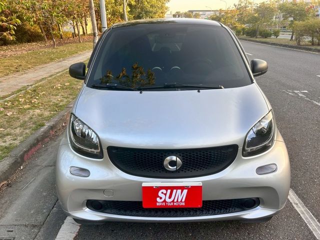 FORTWO COUPE/原鈑件/低里程只跑7萬/1.0稅金/定速/4安/藍芽音樂/全景天窗  第2張相片