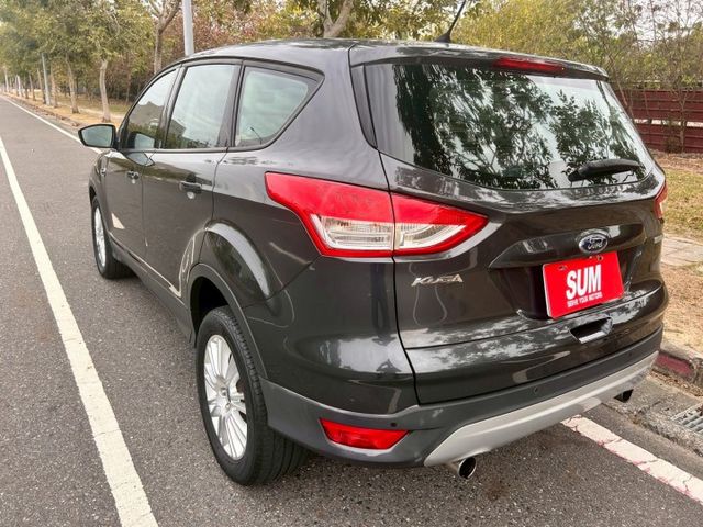 一手車/5安/大空間/ 高強度車身安全性極佳/ISOFIX  第5張相片